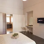 Life Mansion In